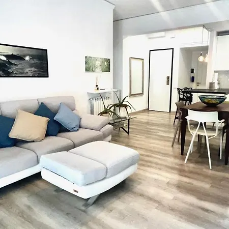 Trilocale,terrazzo,posto Auto Privato,box,wifi 바라체