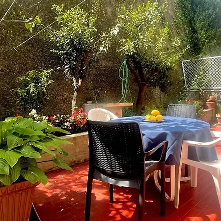 Apartment Trilocale,terrazzo,posto Auto Privato,box,wifi *